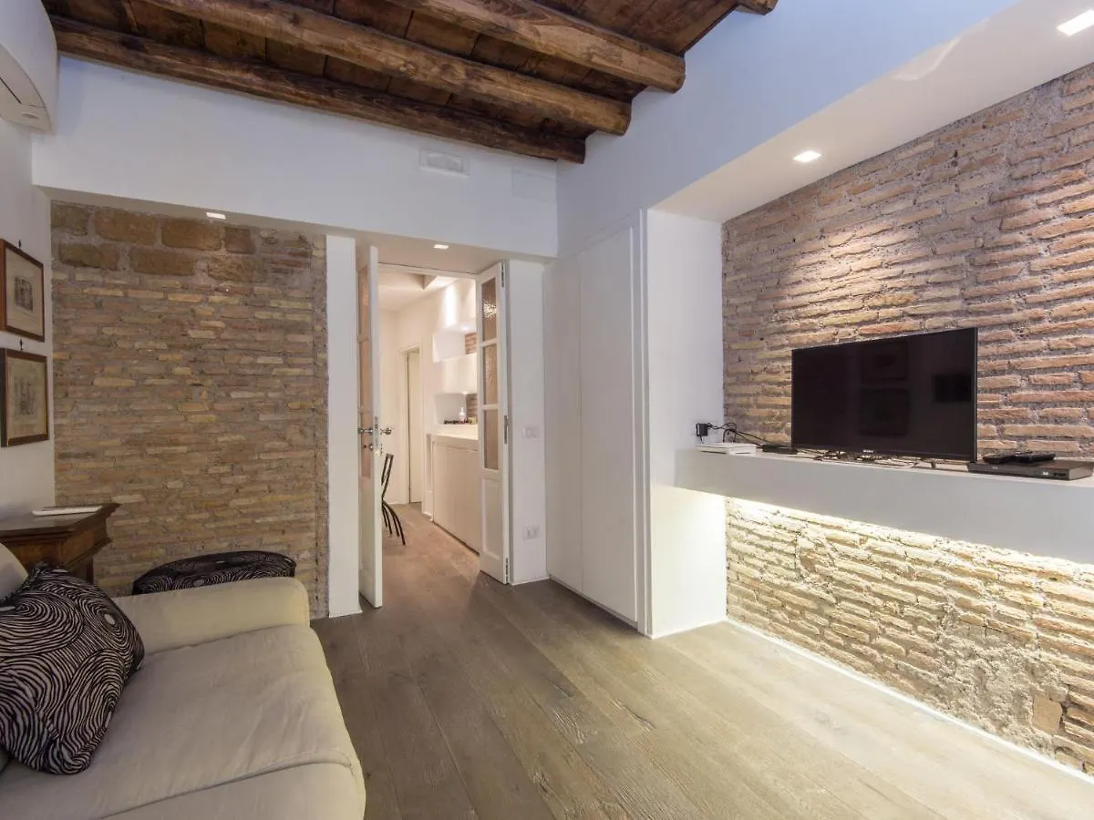 Apartment Madonna Dei Monti By Interhome Рим